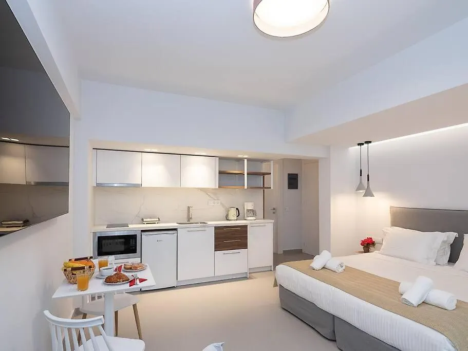 Iris Luxury Apartment At The Heraklion Center 0*, Iráklio