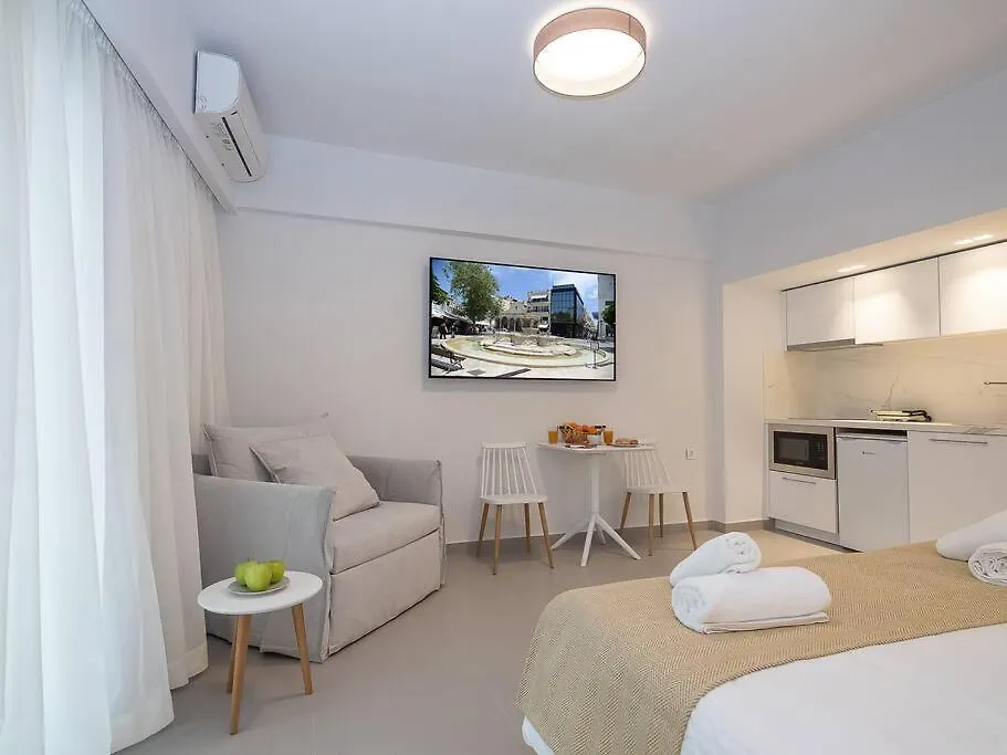 Iris Luxury Apartment At The Heraklion Center