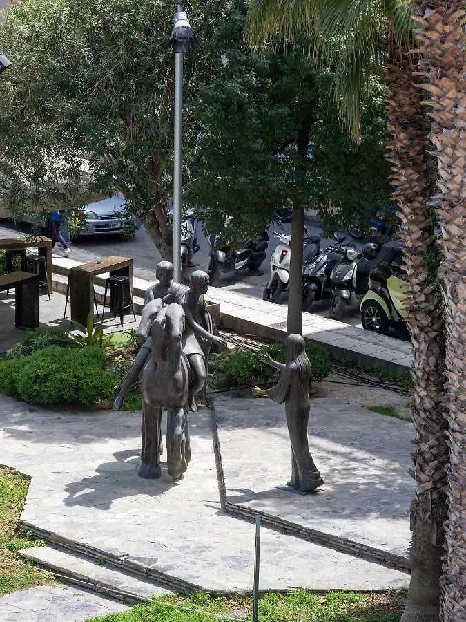Iris Luxury Apartment At The Heraklion Center Heraklion (Crete)